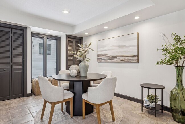 Building Photo - Gorgeous Like New Remodeled Edina Beauty w...