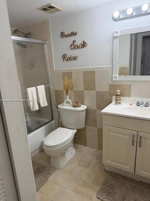 Building Photo - 8309 SW 142nd Ave