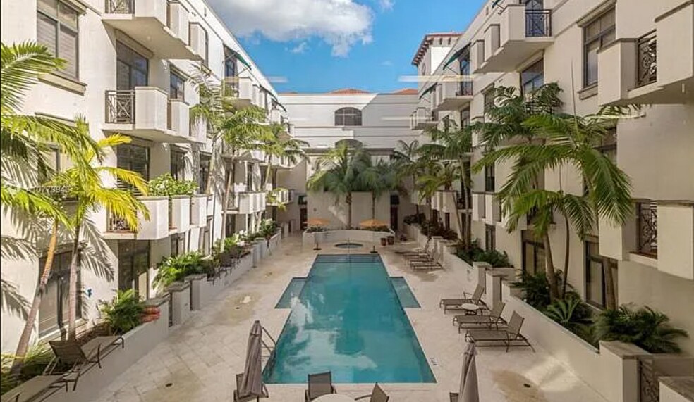 Building Photo - 1805 Ponce de Leon Blvd