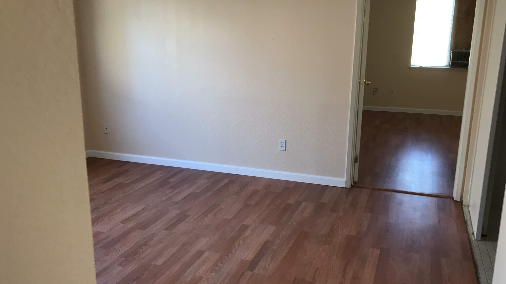 Building Photo - 24312 Dunlavy Ct