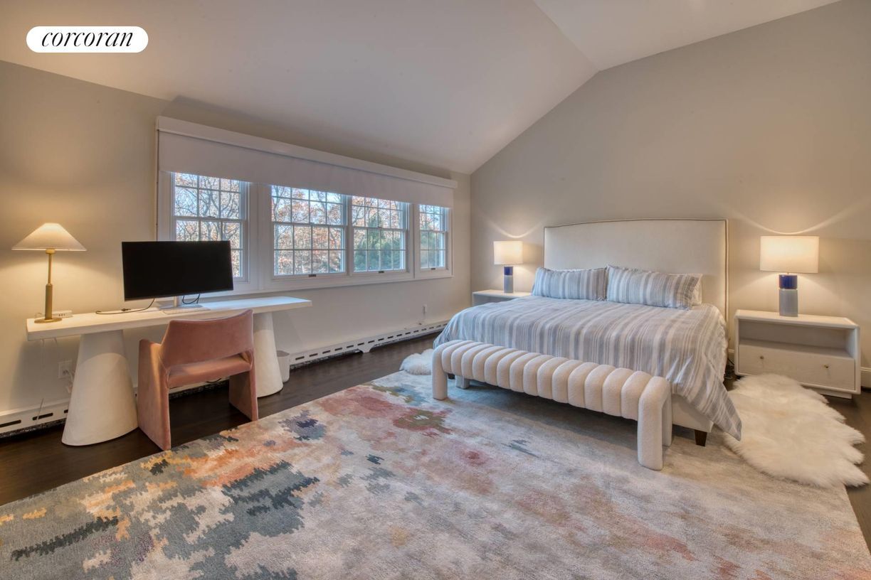 Building Photo - 5 Mountain Laurel Ln