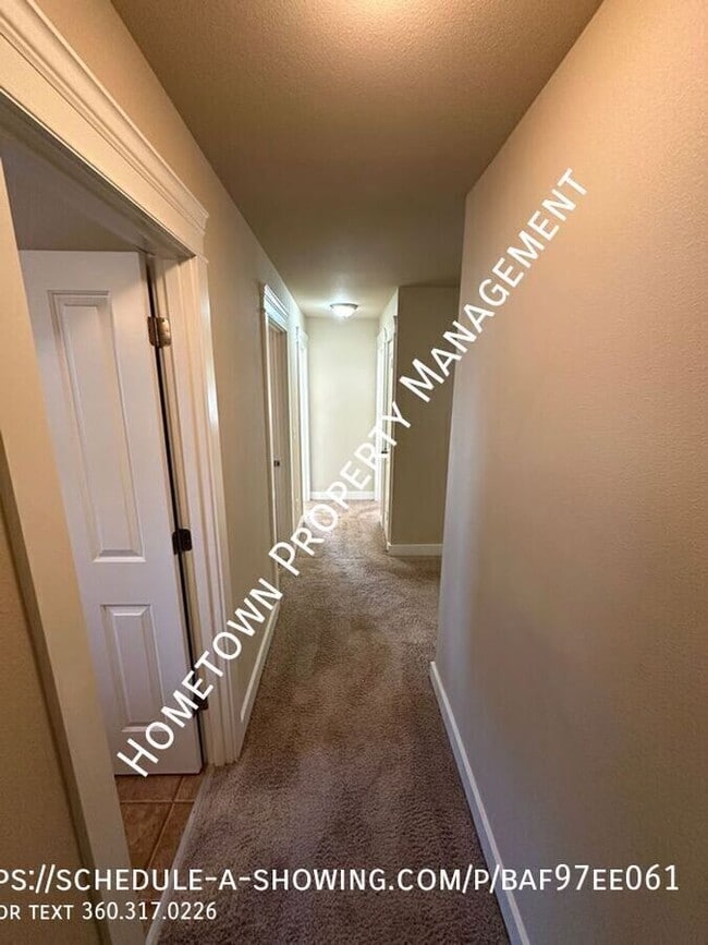 Building Photo - 4235 Cashmere Dr NE