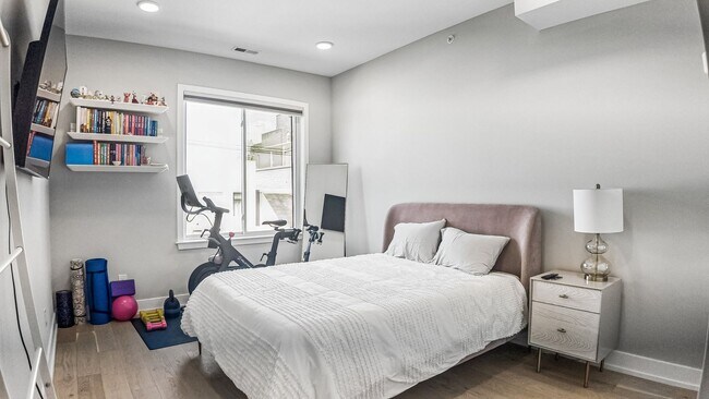 Building Photo - Luxury Fishtown Apartment With Parking!
