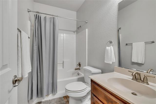 Building Photo - 10901 Irish Glen Trail
