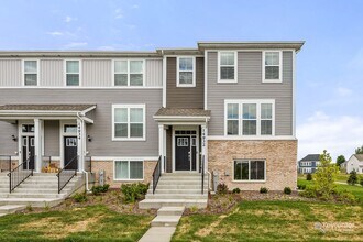 Building Photo - 14932 S McCarthy Cir