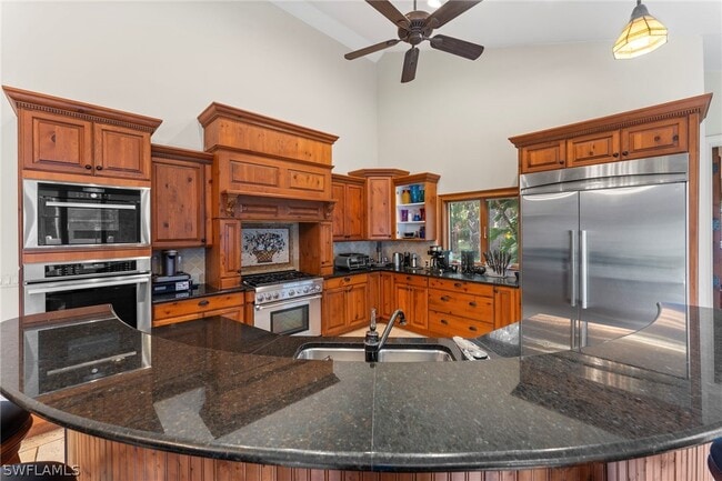 Building Photo - 840 Jung Blvd W