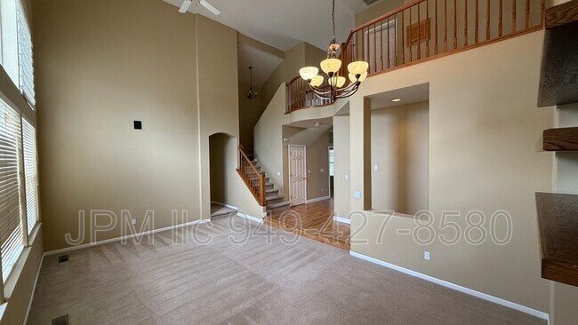 Building Photo - 9950 Moccasin Ct