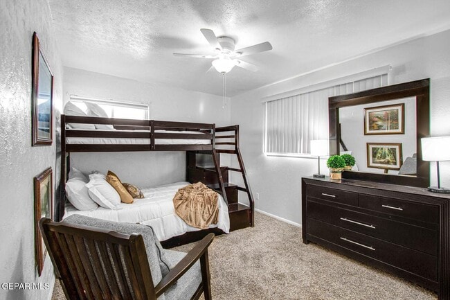 Building Photo - 10037 Kenworthy St