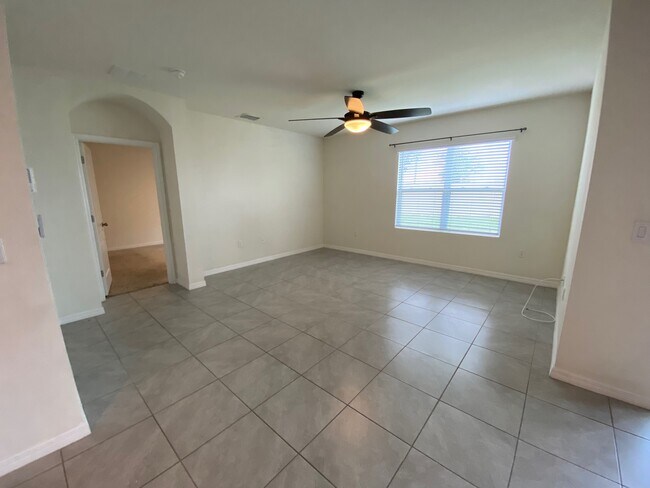 Building Photo - 671 Tortugas St