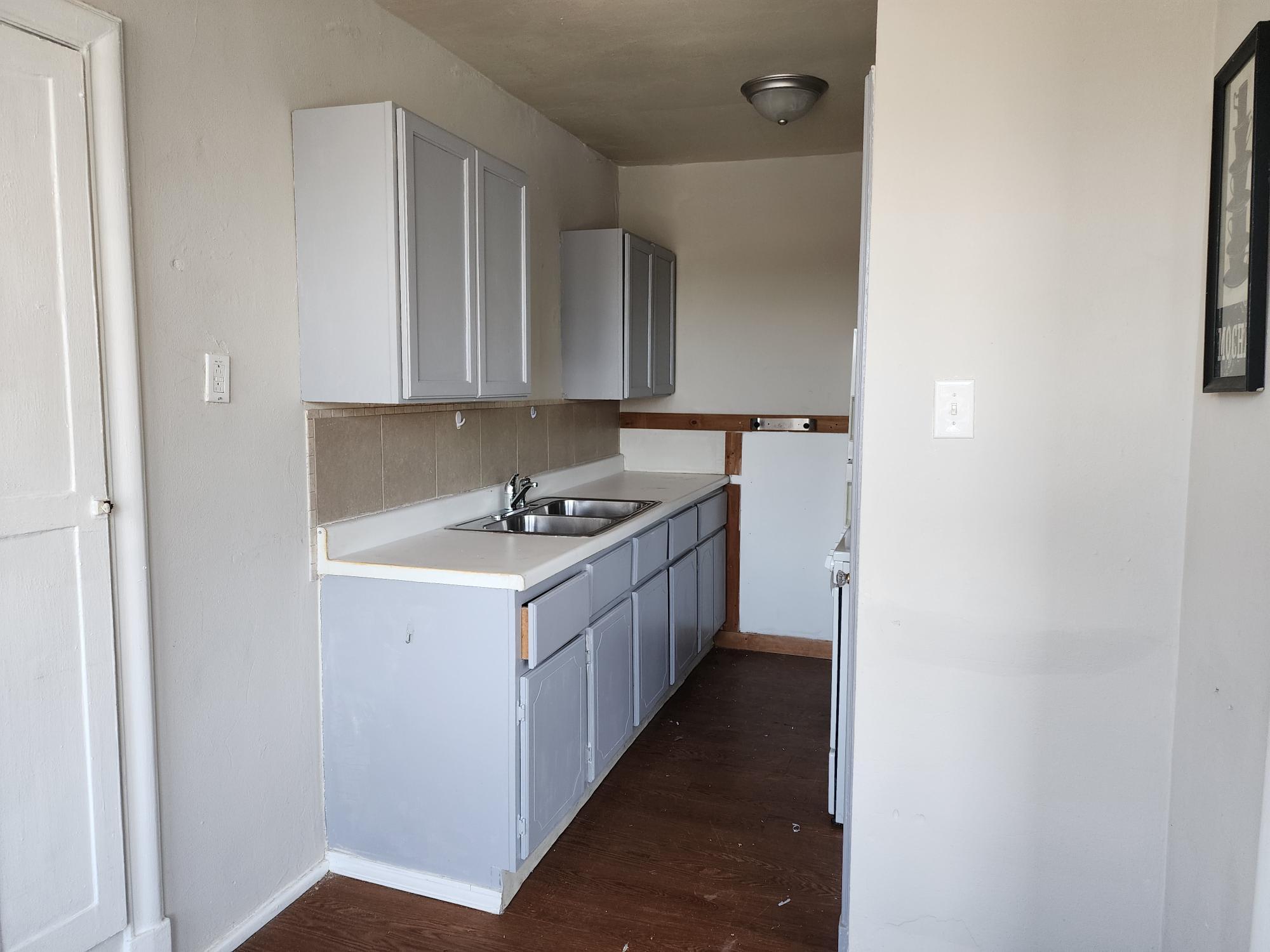 Kitchen - 3604 Delor St