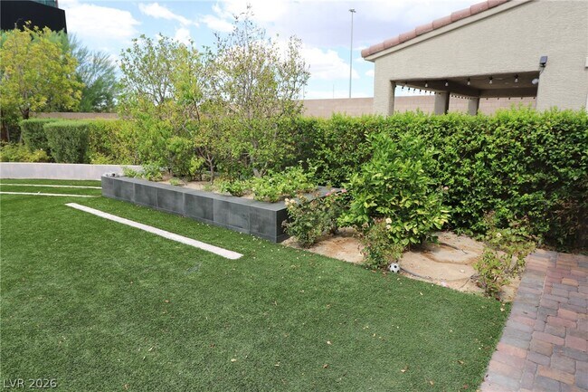 Building Photo - 3032 Cipro Ave