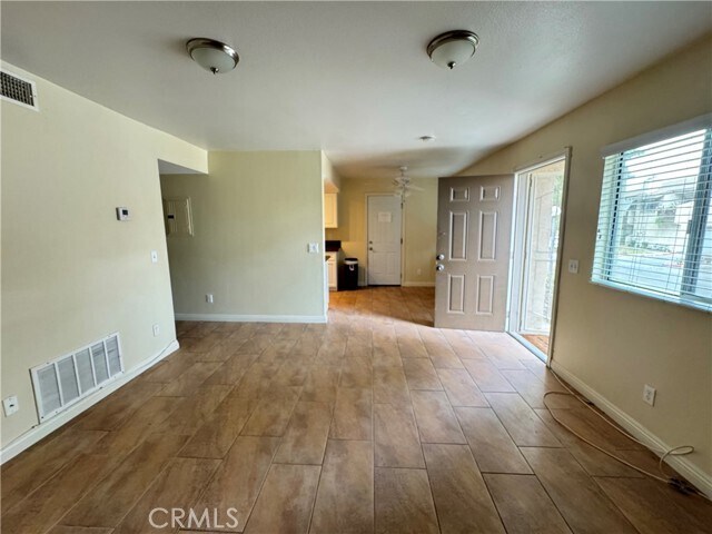 Building Photo - 1251 S Meadow Ln