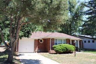 Building Photo - Charming Bungalow in Prime Fort Collins Lo...