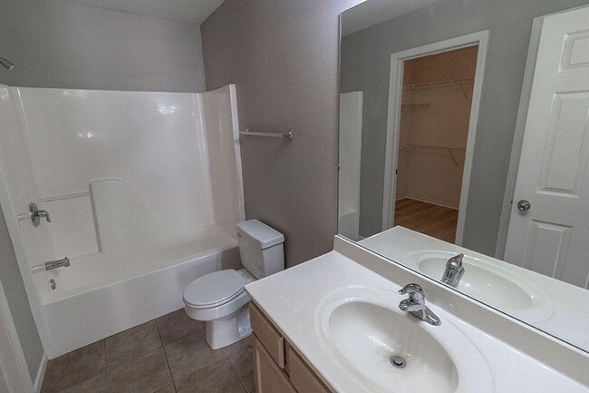 Building Photo - 4013 Snowy Owl Dr