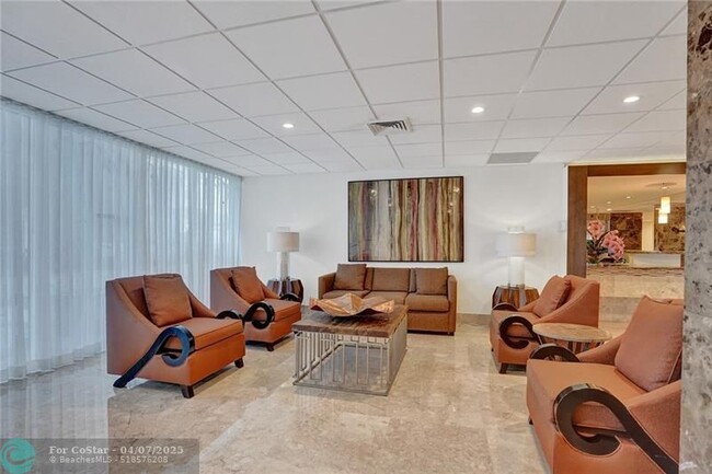 Building Photo - 3750 Galt Ocean Dr