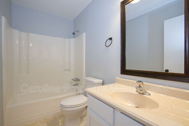 Building Photo - 11722 Carmel Lakes Dr