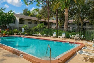 Building Photo - 3036 Eastland Blvd