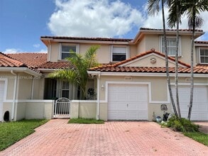 Building Photo - 10159 NW 43rd Ter