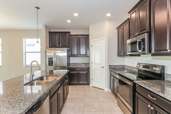 Building Photo - 10129 Count Fleet Dr