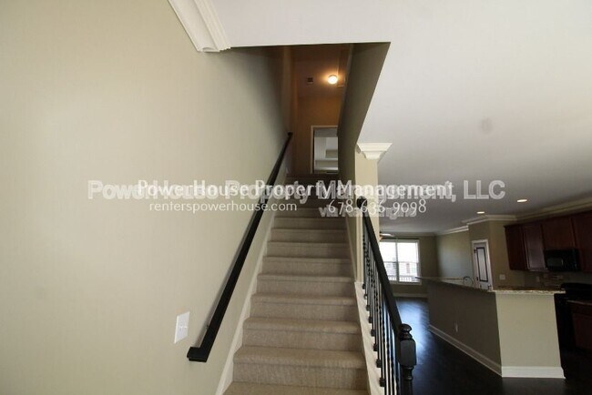 Building Photo - 7058 Elmwood Ridge Ct
