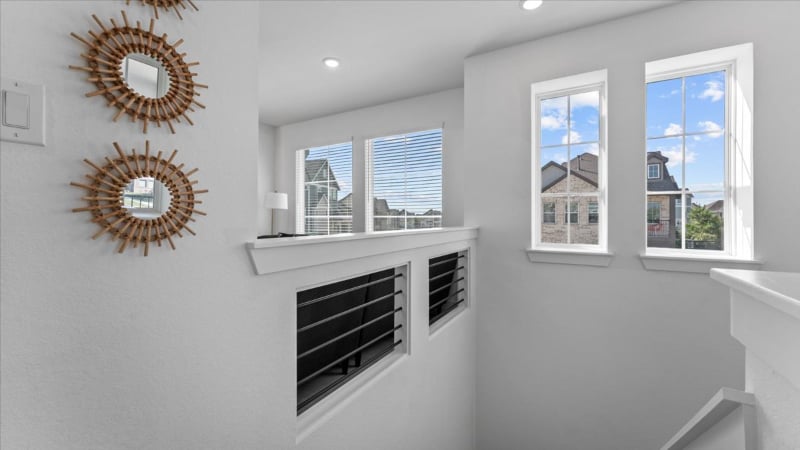 Building Photo - 15147 Colorado Bnd Pk Dr