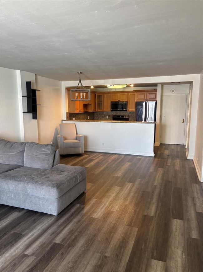 Building Photo - 3800 S Ocean Dr