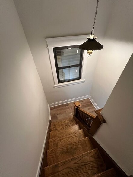 Building Photo - 130 Dartmouth Ave