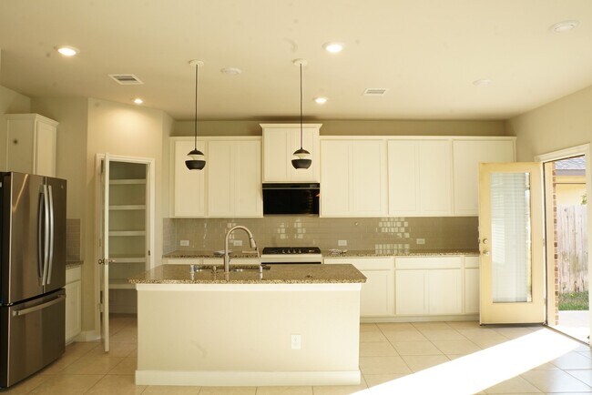 Building Photo - 11215 Pavonia Creek Ct