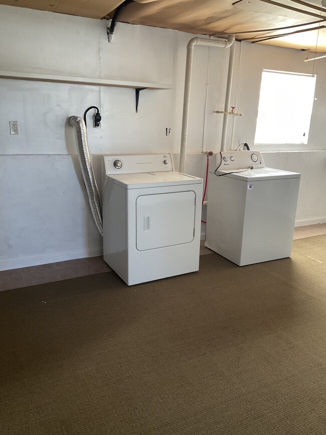 Building Photo - 631 Widener Ln