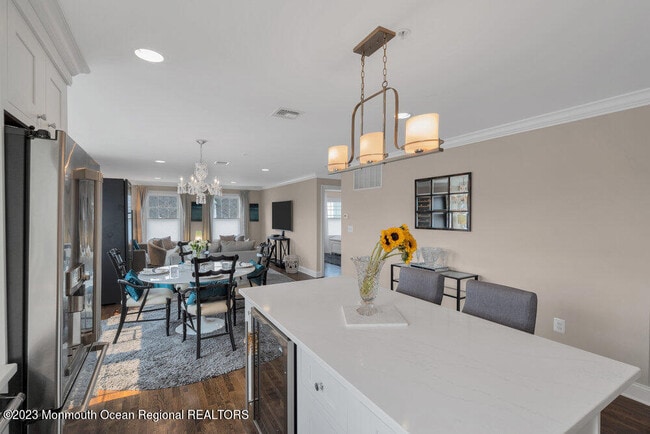 Building Photo - 308 Morris Ave