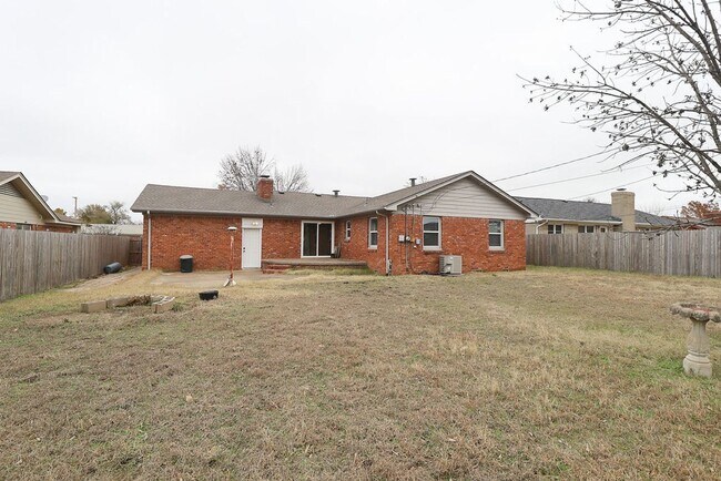 Building Photo - Remodeled home!