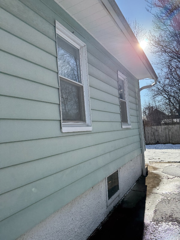 Building Photo - 613 Wildwood Ave