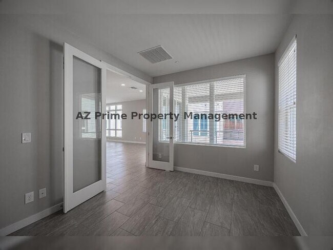 Building Photo - 9001 E San Victor Dr
