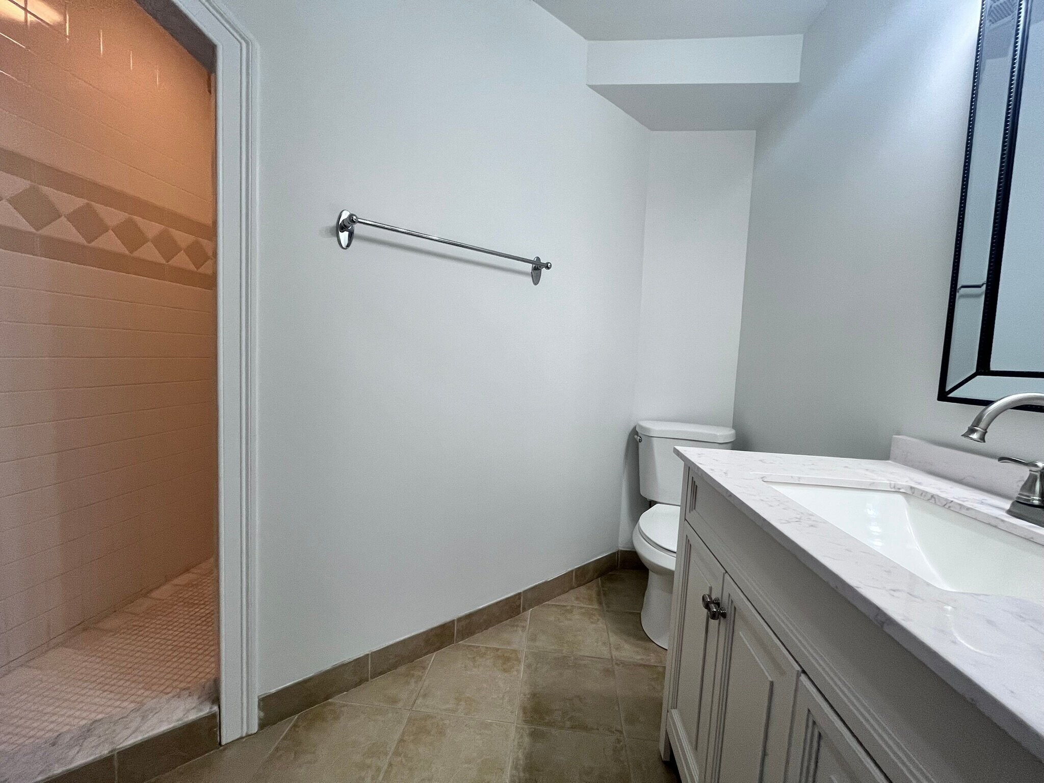 Building Photo - 2614 Boston Post Rd