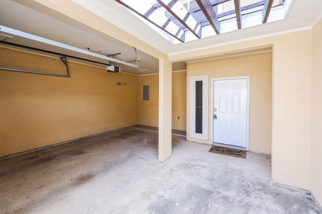 Building Photo - 2619 San Isidro Pkwy