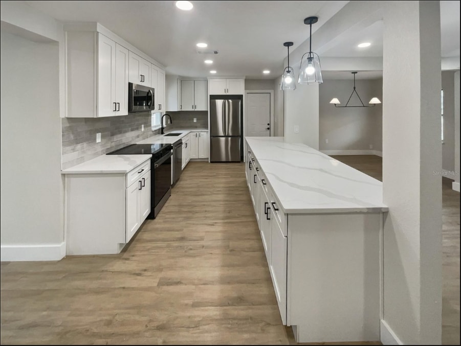 Building Photo - 2642 49th Street N