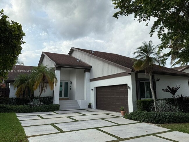 Primary Photo - 14853 SW 42nd Ln