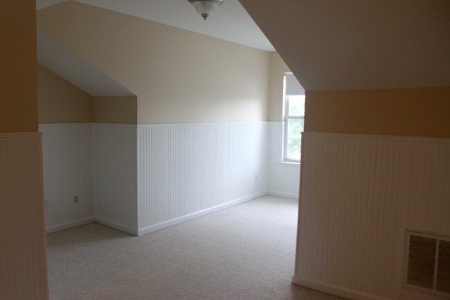 Building Photo - 1218 Wordsworth Ct