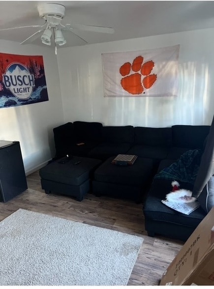 Building Photo - 220 Campus Dr