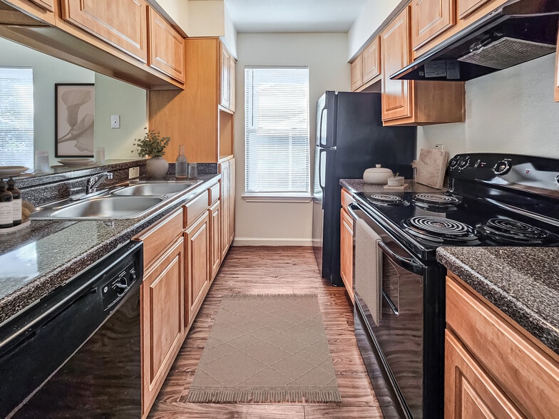 Building Photo - Arbor Hill