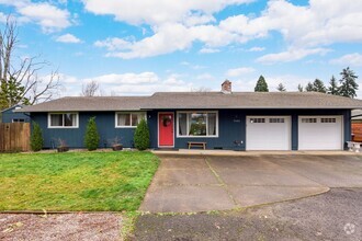 Building Photo - 3Bed/2bath updated Milwaukie Gem