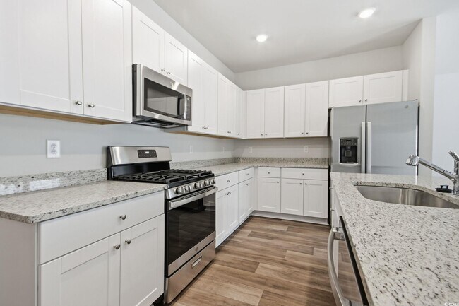 Building Photo - 1121 Tibetan St