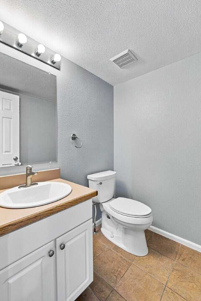 Building Photo - $2,840.95 with $300 Off The First Month's Rent, 3 Beds - 2.5 Bath, Single Family Home in Westmins...