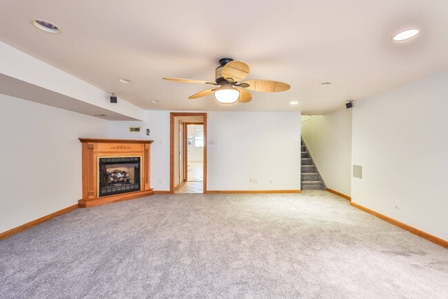 Building Photo - 9898 Wistaria St