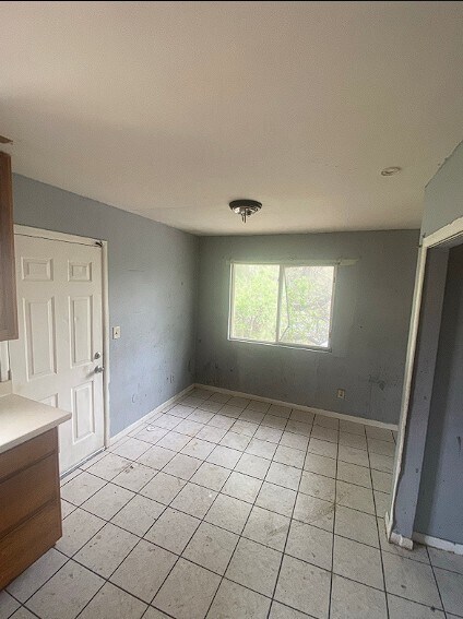 Building Photo - 2157 Preuss Rd