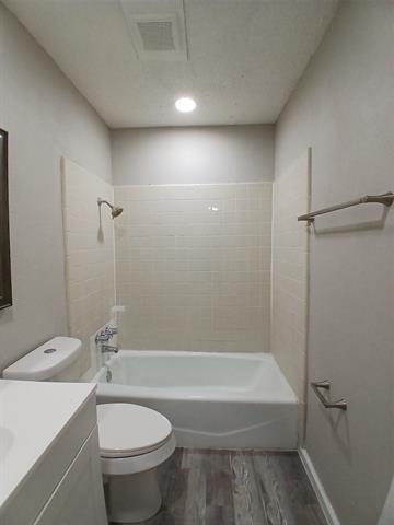 Building Photo - 7840 Mirage Valley Dr