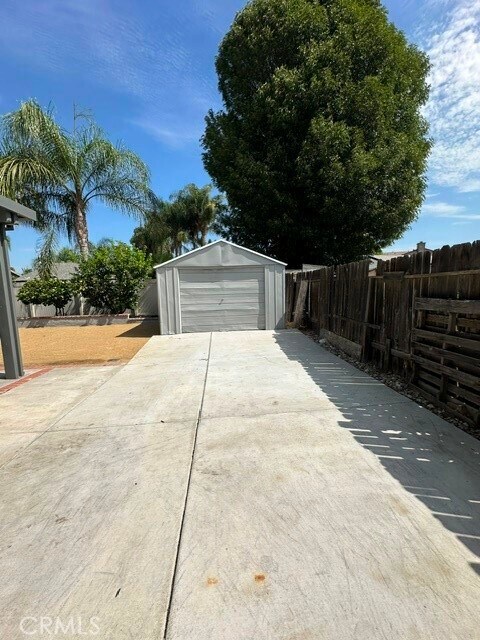 Building Photo - 26286 Topanga Way