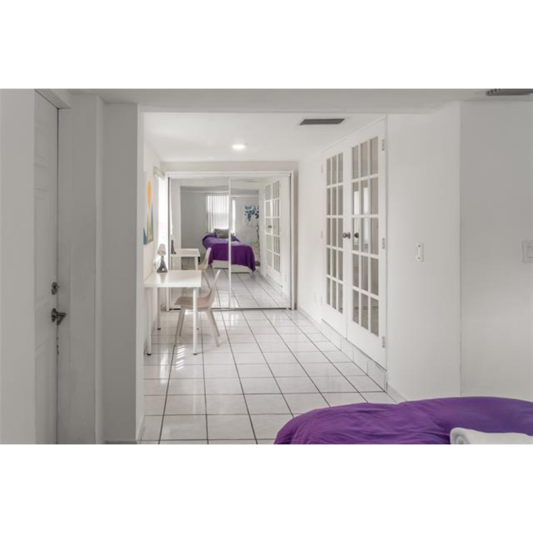 Building Photo - 2724 SW 34th Ct