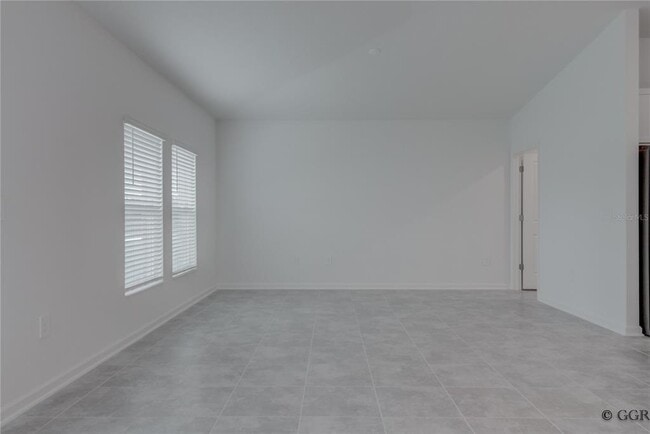 Building Photo - 4986 Worchester Dr