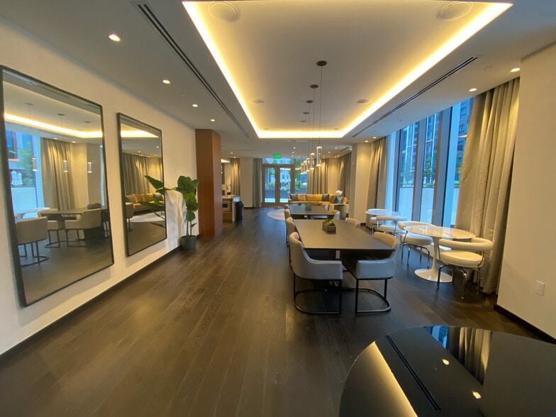 Building Photo - 135 Seaport Blvd